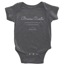 Carica l'immagine nel visualizzatore di Gallery, "Bronsa Cuerta" Classic Baby Short Sleeve Onesies